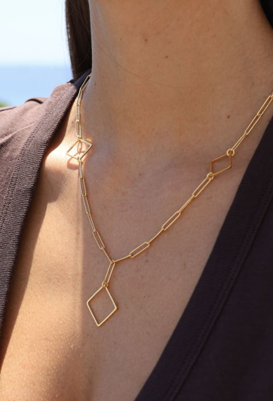 Collier femme chaîne carré